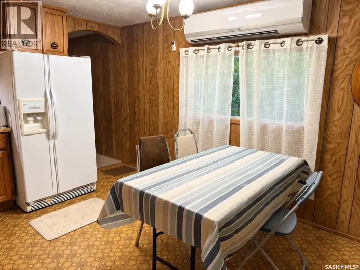 Mobile Home for sale: 425 Park AVENUE, Outlook