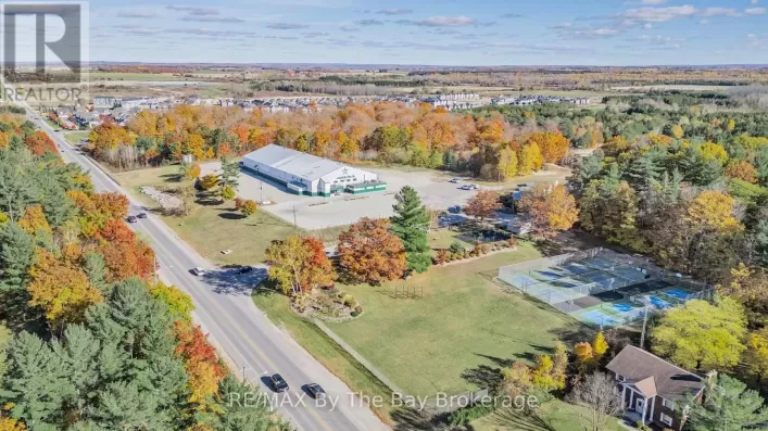 425 RIVER ROAD W, Wasaga Beach