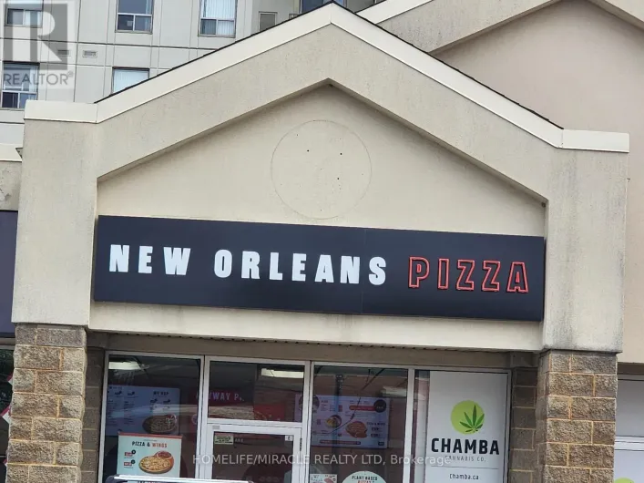 425 UNIVERSITY AVENUE E, Waterloo