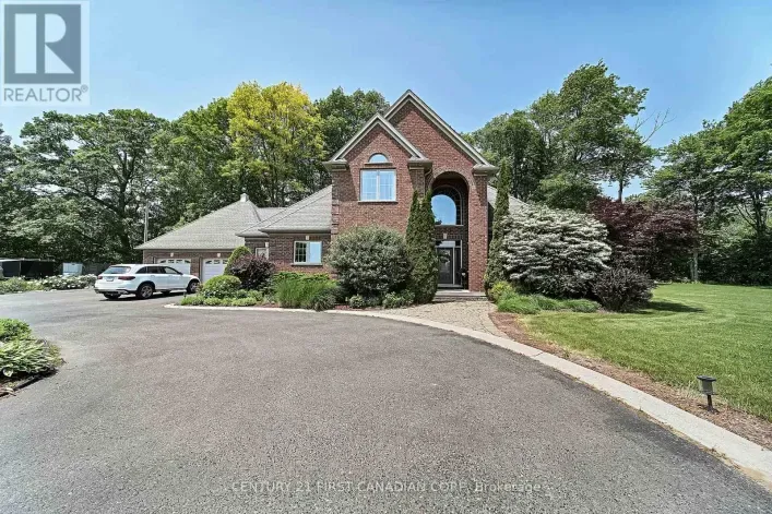 House for sale: 42580 ROBERTS LINE, Central Elgin