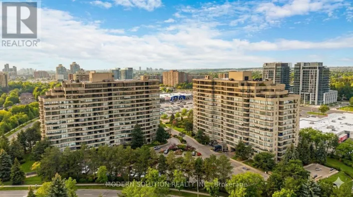426 - 32 CLARISSA DRIVE, Richmond Hill