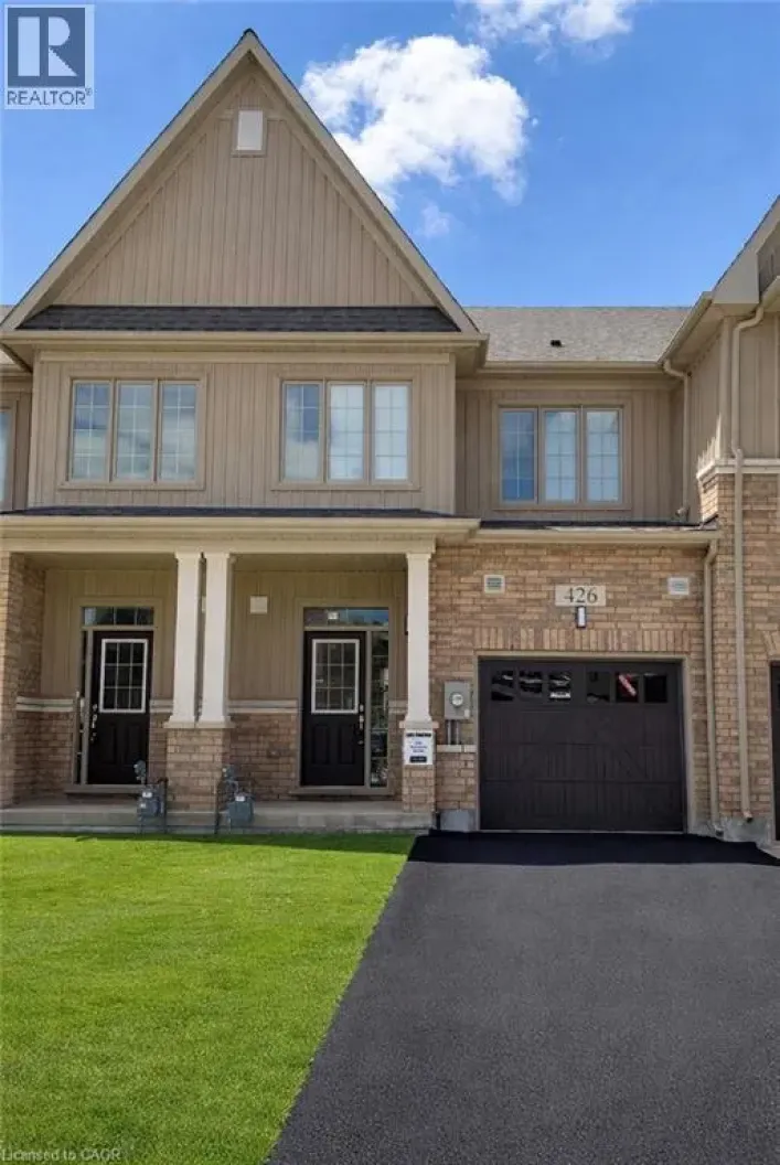 426 ADELAIDE Street, Arthur