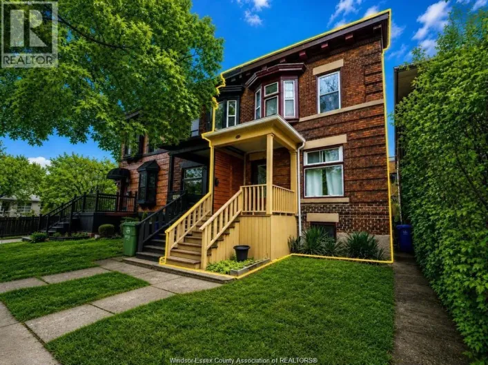 426 BRUCE AVENUE, Windsor