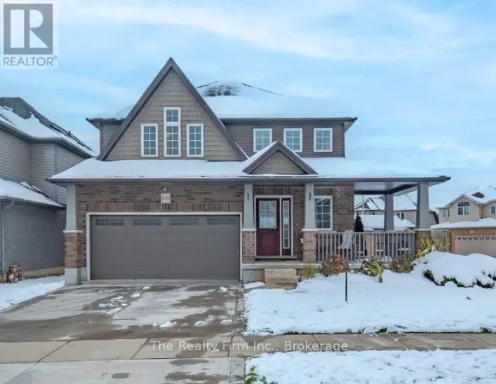 426 CHAMPLAIN AVENUE, Woodstock