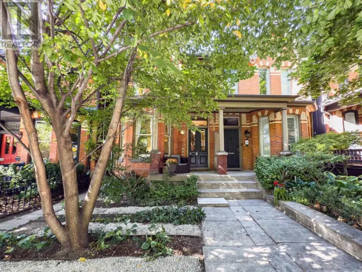 426 SACKVILLE STREET, Toronto