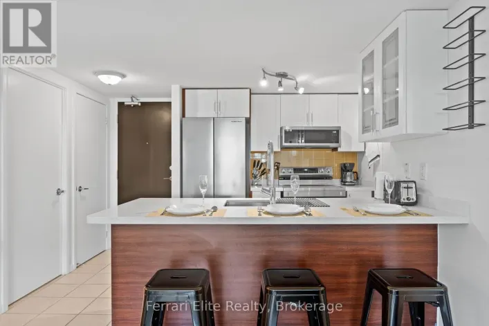 427 - 231 FORT YORK BOULEVARD, Toronto