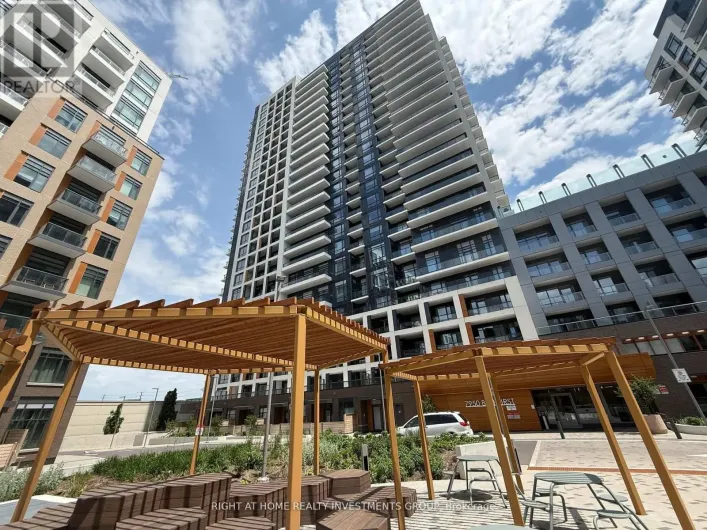 427 - 7950 BATHURST STREET, Vaughan