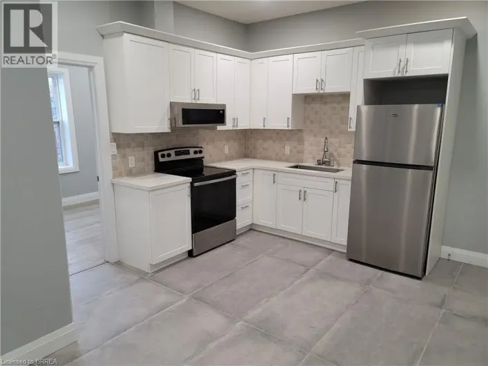 427 COLBORNE Street Unit# 6, Brantford