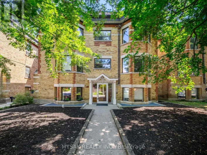 427 CRAWFORD STREET, Toronto