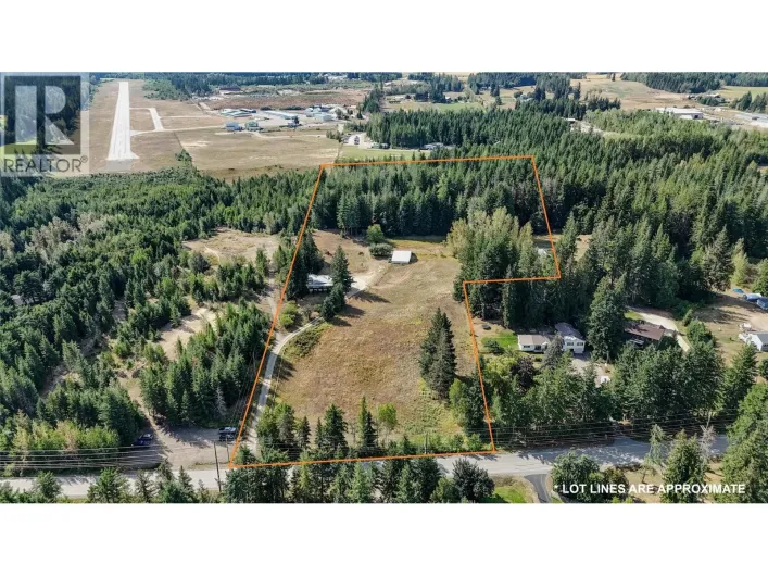 4270 10 Avenue, Salmon Arm