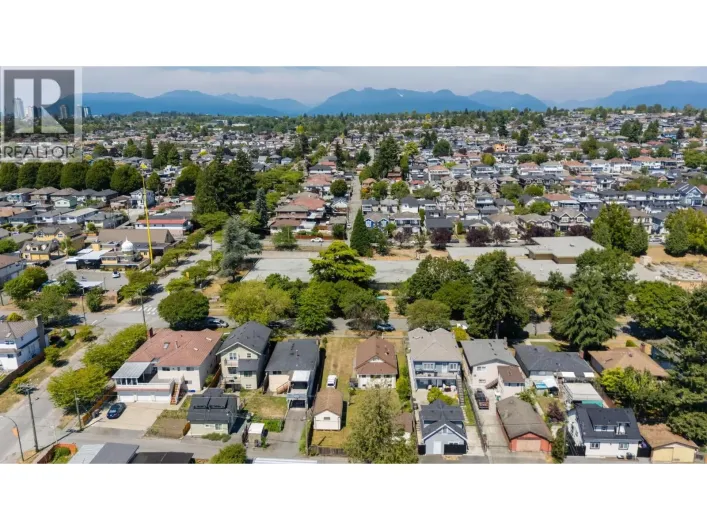 428 E 62ND AVENUE, Vancouver