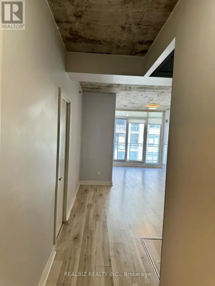 429 - 20 MINOWAN MIIKAN LANE, Toronto