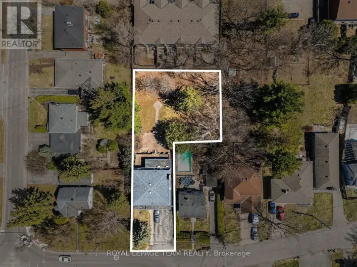 429 ANCASTER AVENUE, Ottawa