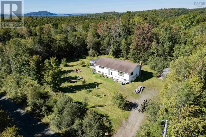 429 New Brittain Road, Five Islands
