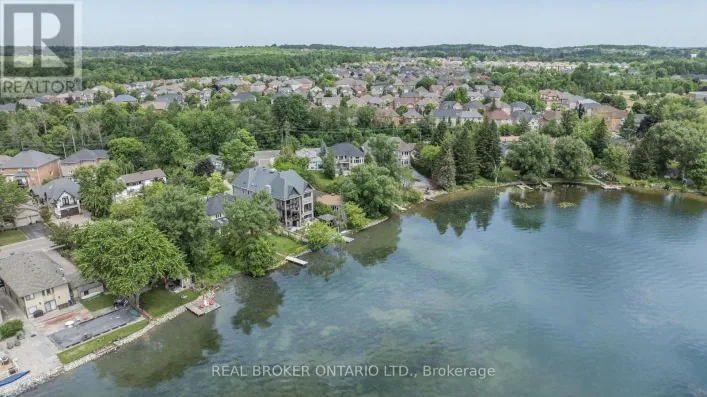 429 NORTH LAKE ROAD, Richmond Hill