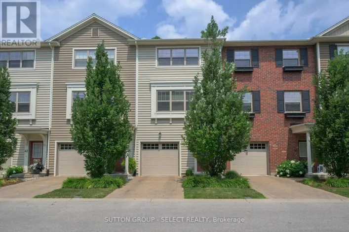 43 - 1040 CORONATION DRIVE, London North