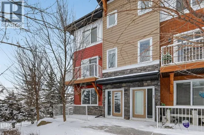 43, 111 Rainbow Falls, Chestermere