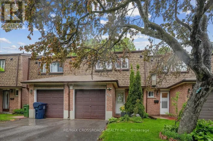 43 - 121 L'AMOREAUX DRIVE, Toronto