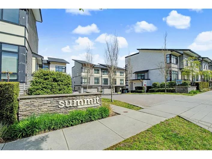 43 14057 60A AVENUE, Surrey
