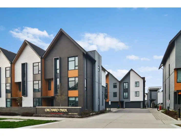43 16685 25 AVENUE, Surrey
