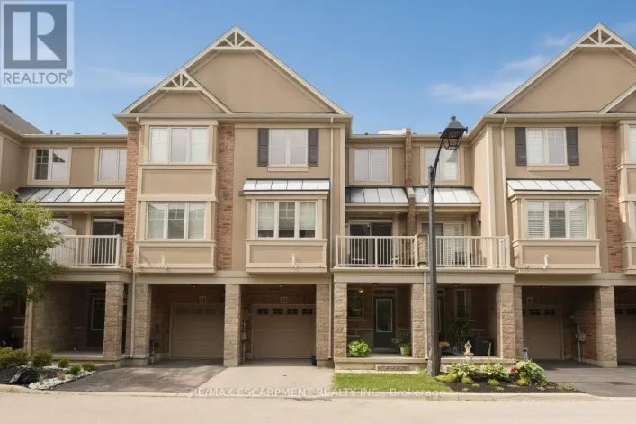 43 - 201 WESTBANK TRAIL, Hamilton