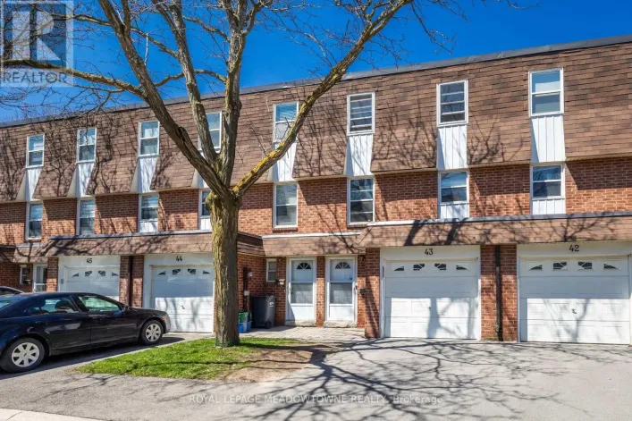 43 - 235 BRONTE STREET, Milton