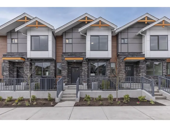 43 6035 141 STREET, Surrey