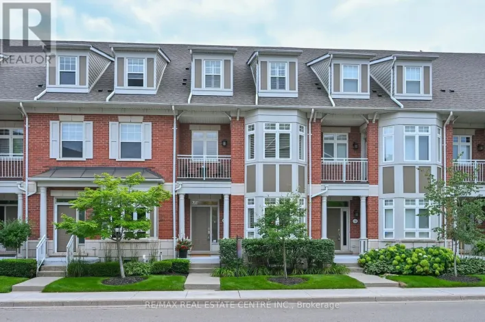 Row / Townhouse for sale: 43 - 68 COMPASS WAY, Mississauga