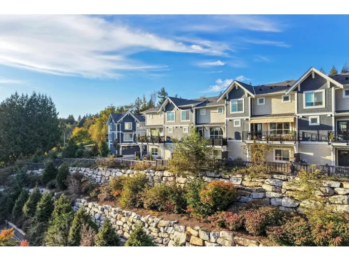 43 8335 NELSON STREET, Mission