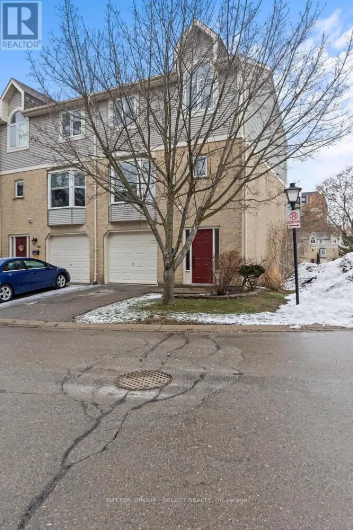 43 - 9 AILSA PLACE, London South