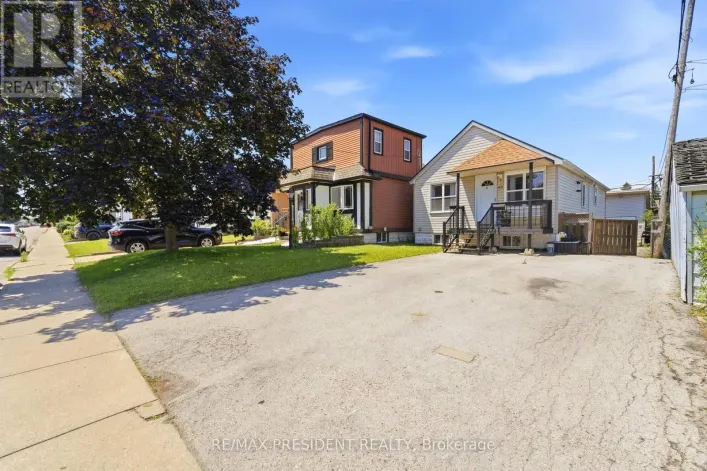 43 ADAIR AVENUE N, Hamilton