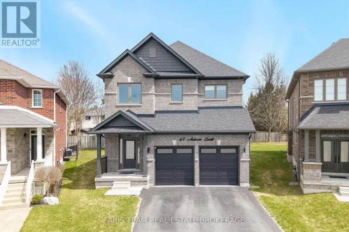 43 AUBURN COURT, Barrie