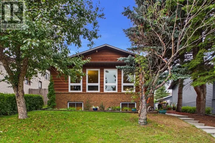 43 Beaconsfield Rise NW, Calgary