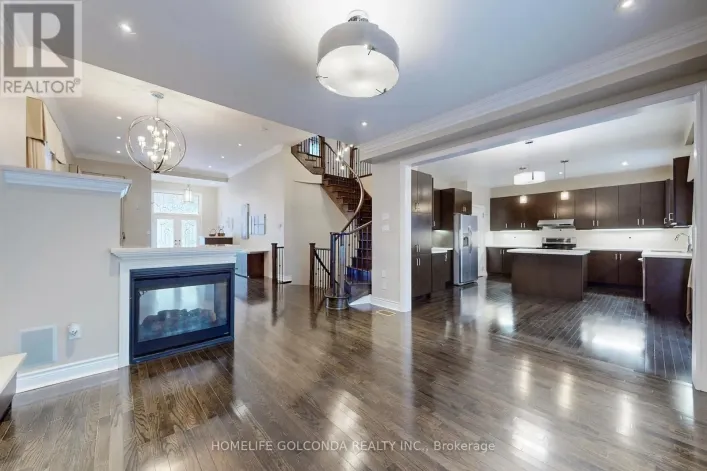 43 BELLOTTI CRESCENT, Ajax