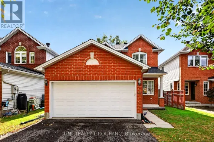43 CRYSTAL PARK CRESCENT, Ottawa
