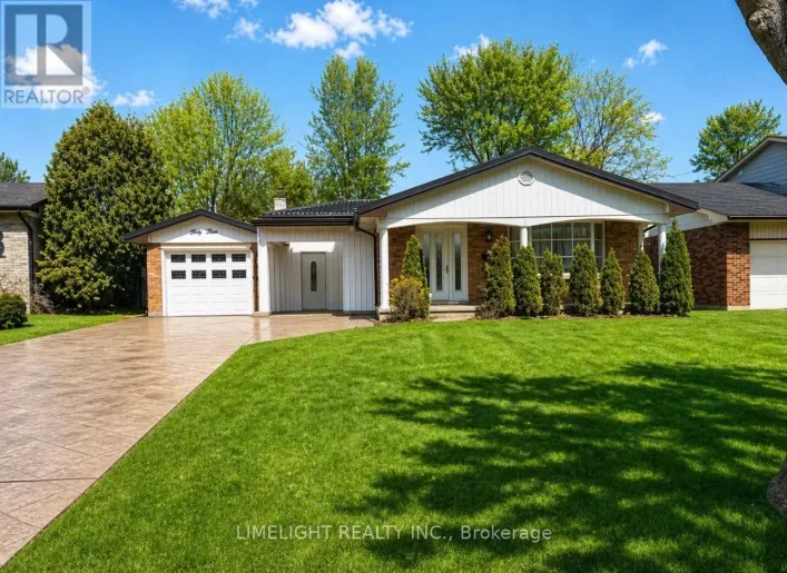 43 CUMBERLAND CRESCENT, London North