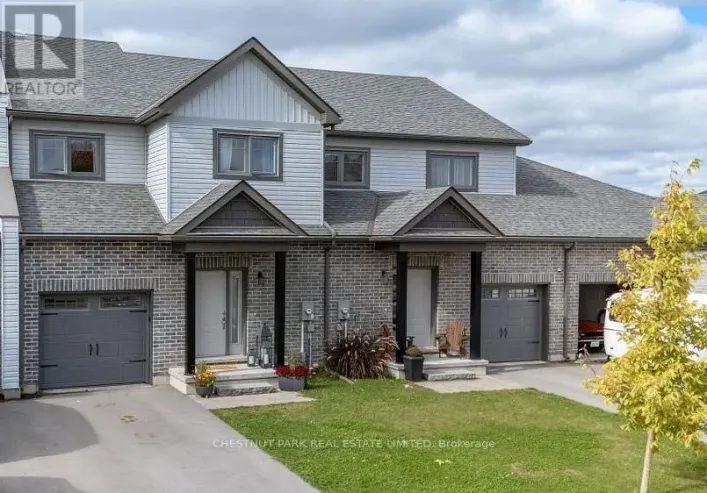 43 CURTIS STREET, Prince Edward County