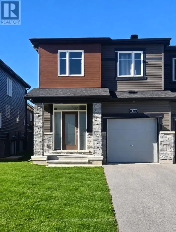 43 DAMSELFISH WALK, Ottawa
