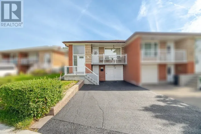 House for sale: 43 ELANA DRIVE, Toronto