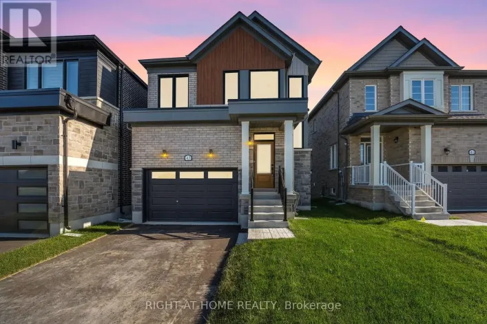 43 FEDERICA CRESCENT, Wasaga Beach