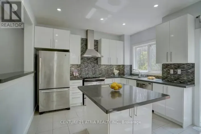 43 GAMBLE GLEN CRESCENT, Richmond Hill