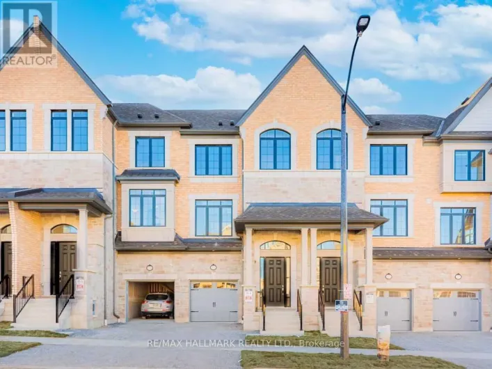 43 GILLIVARY DRIVE, Whitby