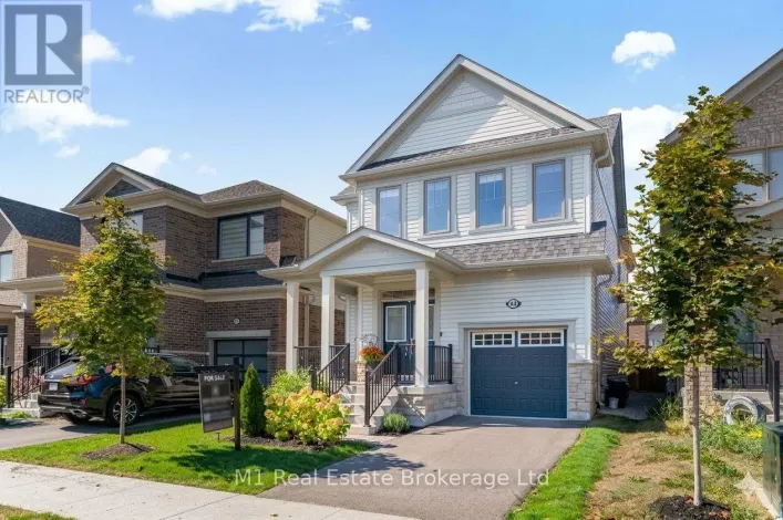 43 HARPIN WAY W, Centre Wellington