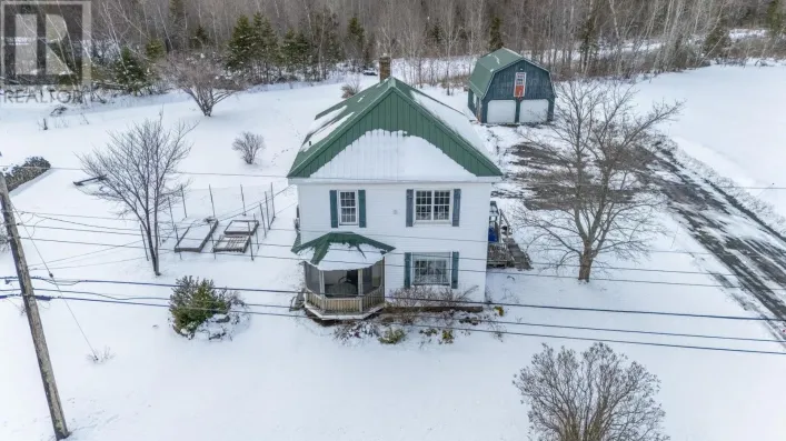 43 Harris Road, Haliburton