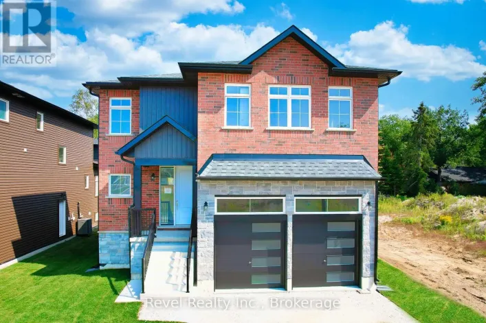 43 JOANNE CRESCENT, Wasaga Beach