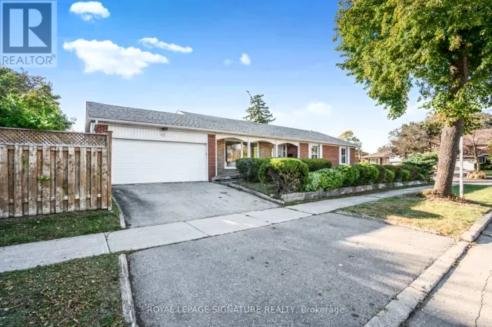 43 KATHROSE DRIVE, Toronto