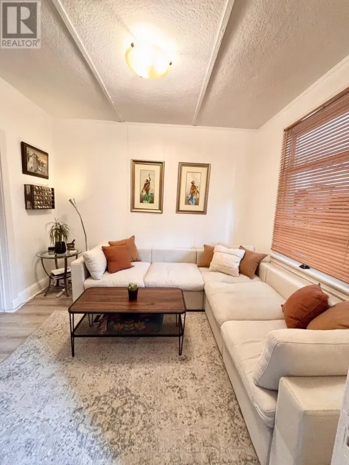 43 KING EDWARD AVENUE, Toronto