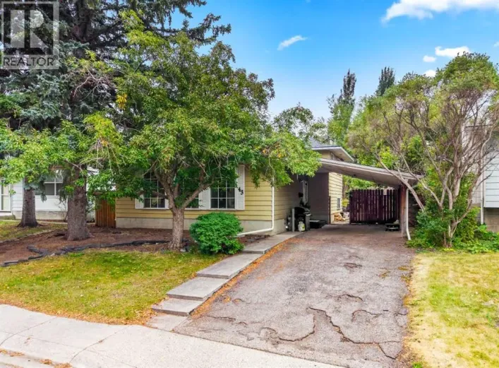 43 Lake Sylvan Close SE, Calgary