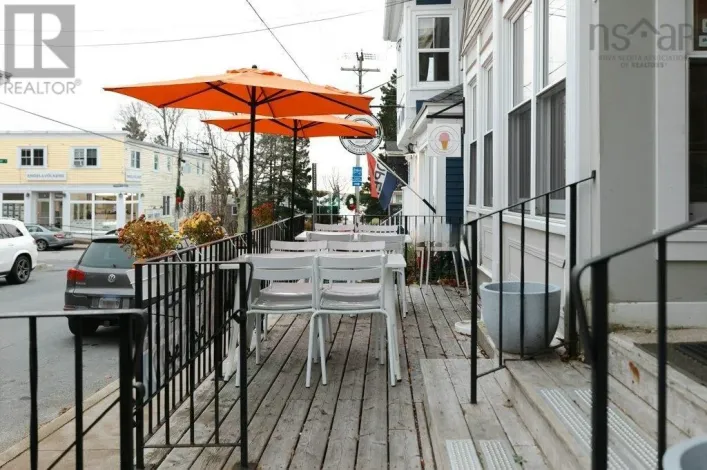 43 Queen Street, Chester