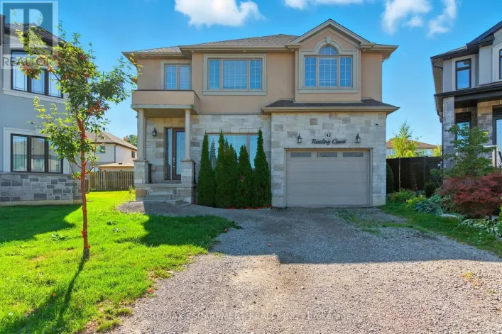 43 RIESLING COURT, Hamilton